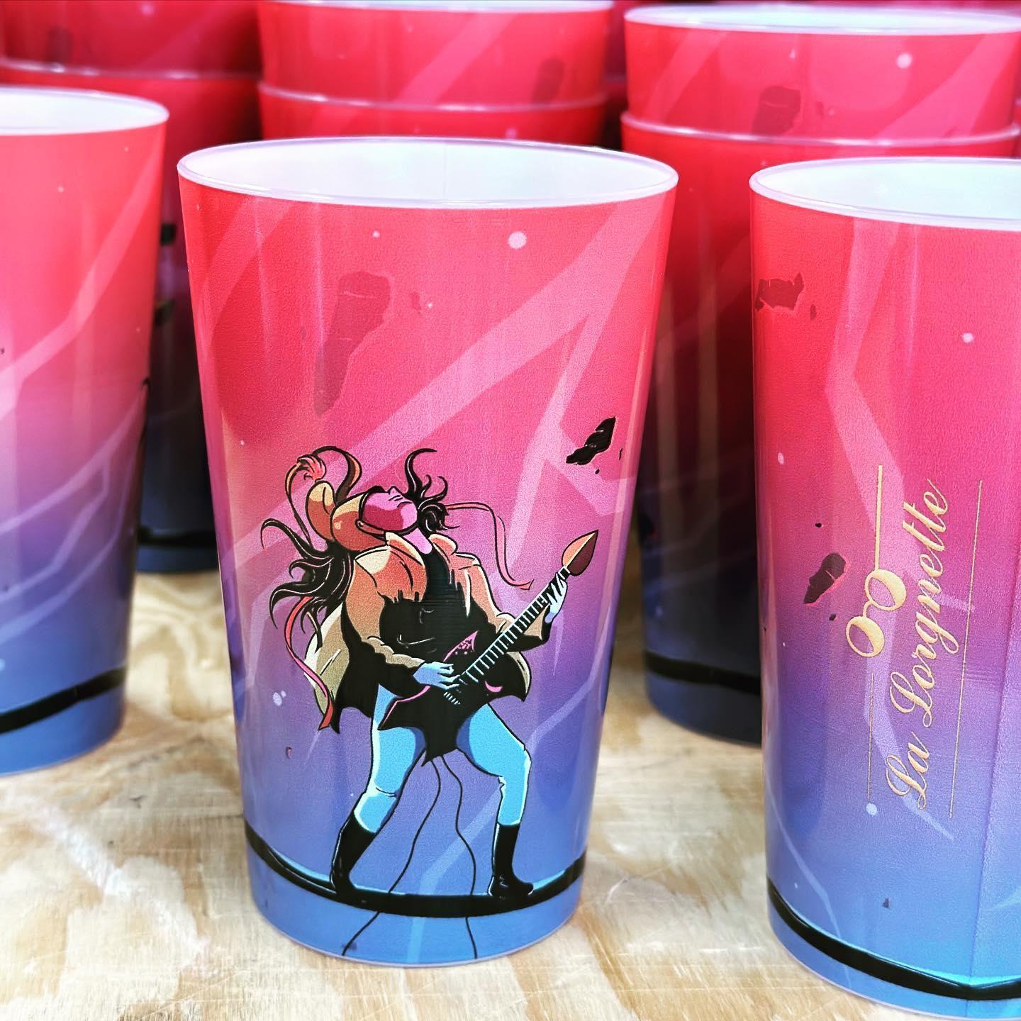 Gobelet réutilisable personnalisé - Ak. Custom Clothting Solutions