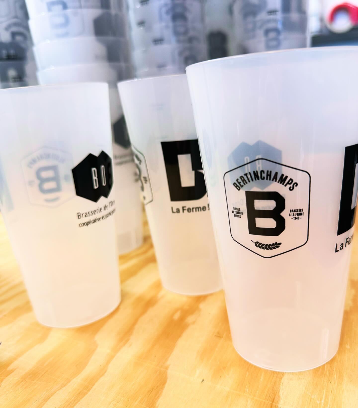 Gobelet réutilisable personnalisé - Ak. Custom Clothting Solutions