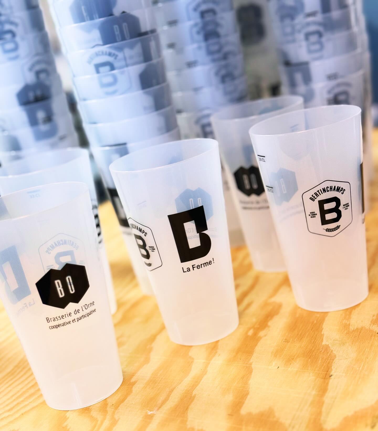 Gobelet réutilisable personnalisé - Ak. Custom Clothting Solutions