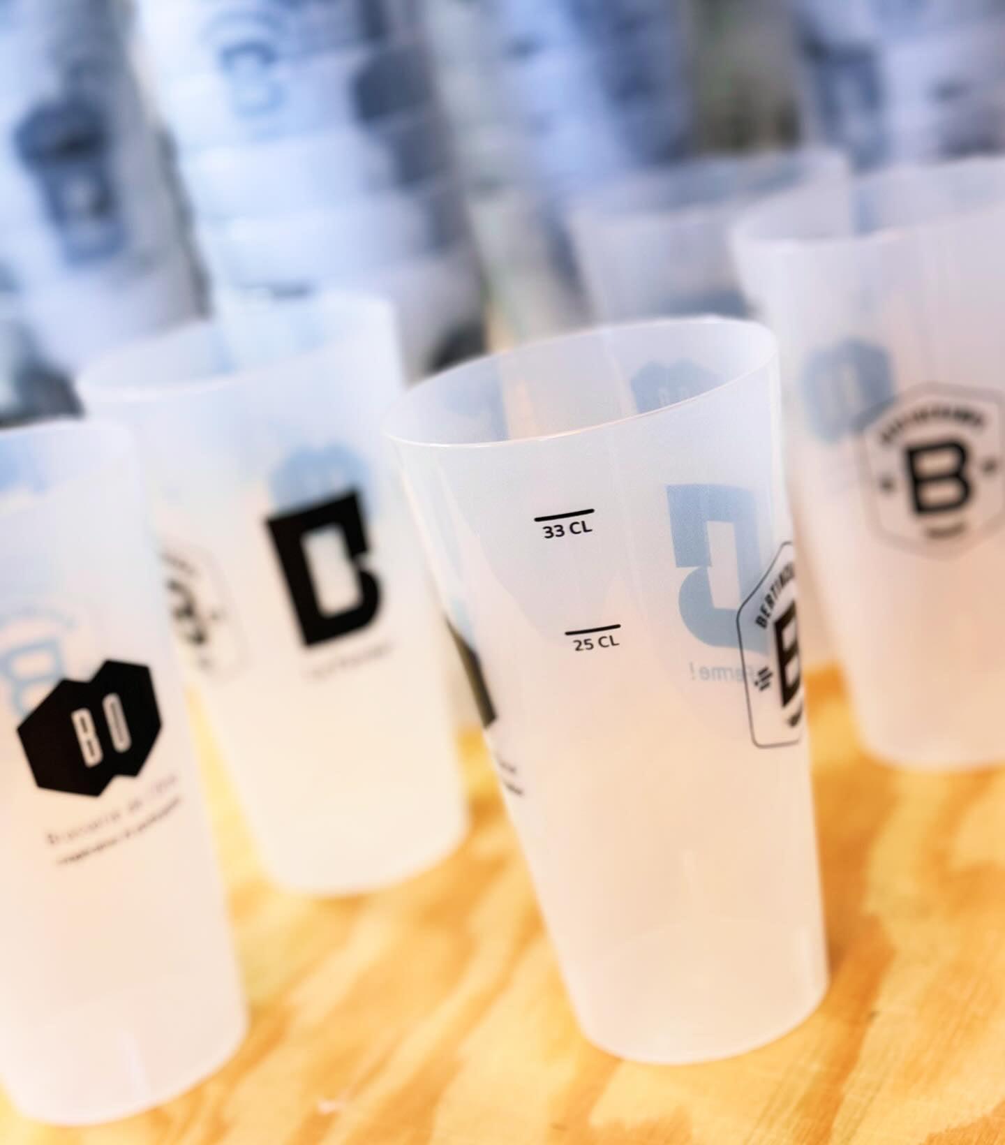 Gobelet réutilisable personnalisé - Ak. Custom Clothting Solutions