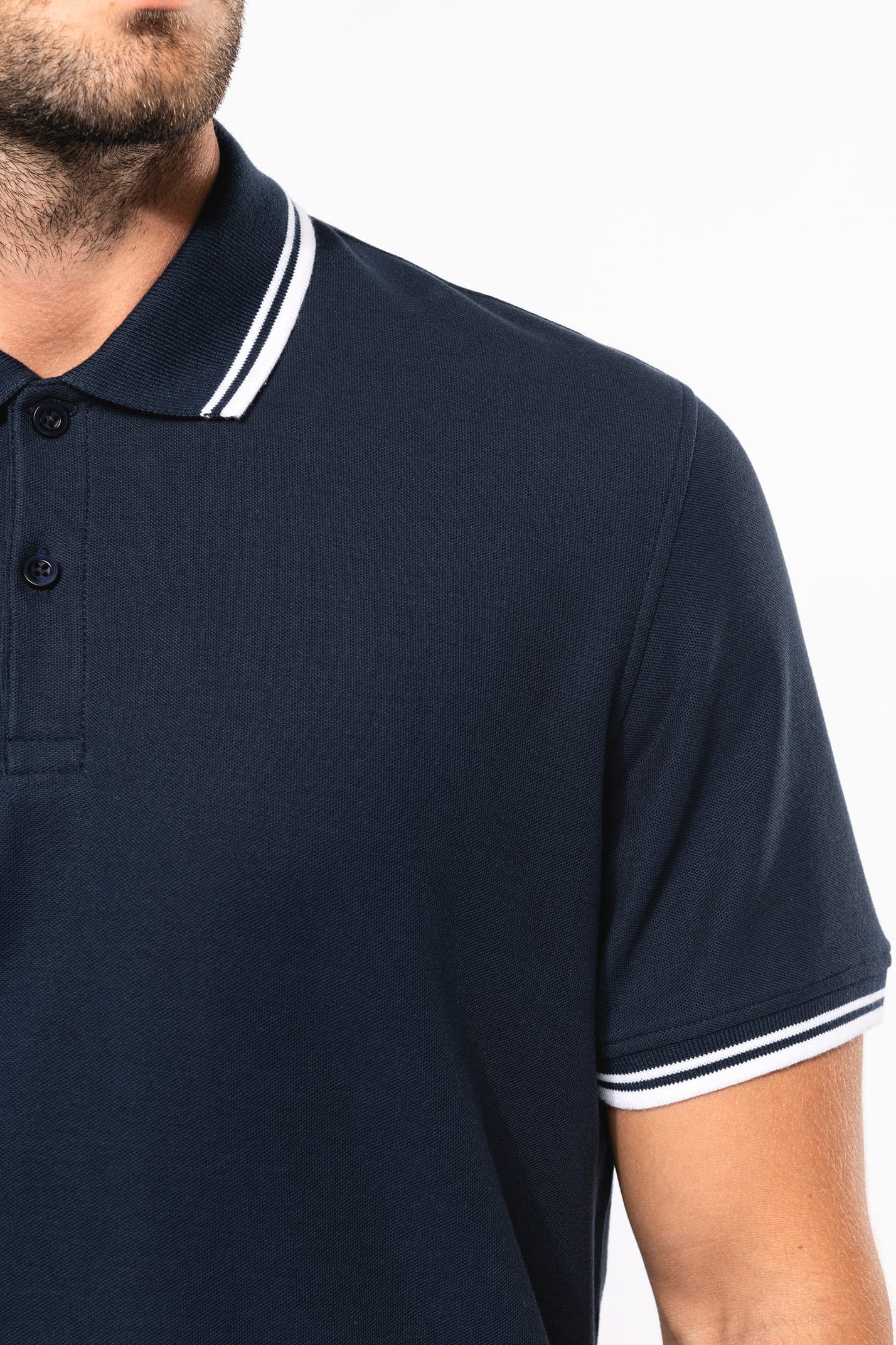 K272 - Polo homme manches courtes à liserés contrastés