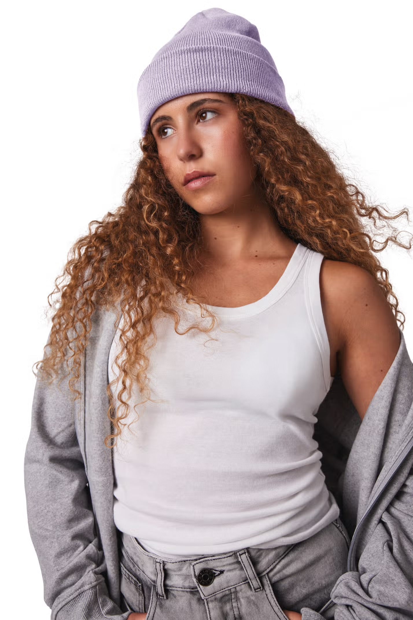 KP031 - Bonnet tricoté