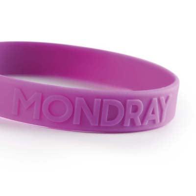 Bracelet en silicone personnalisé - Ak. Custom Clothting Solutions