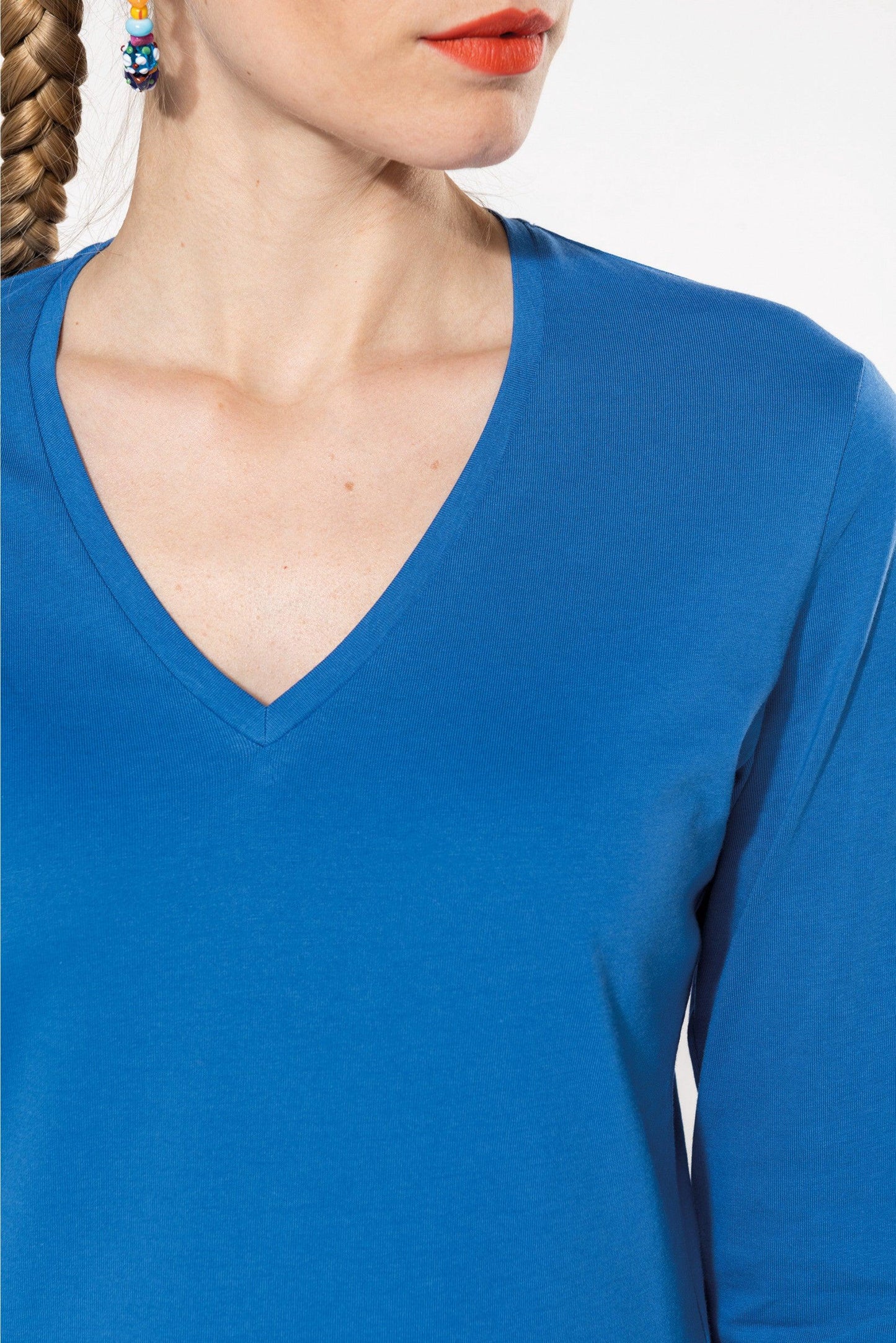 K382 - T-shirt col V manches longues femme - Ak. Custom Clothting Solutions