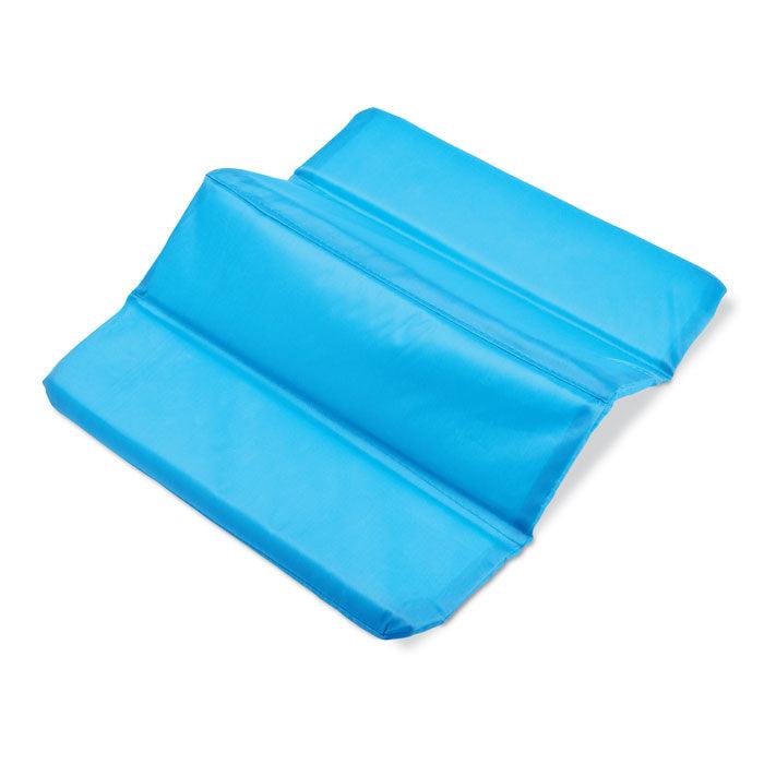 KC6375 - MOMENTS - Ak. Custom Clothting Solutions