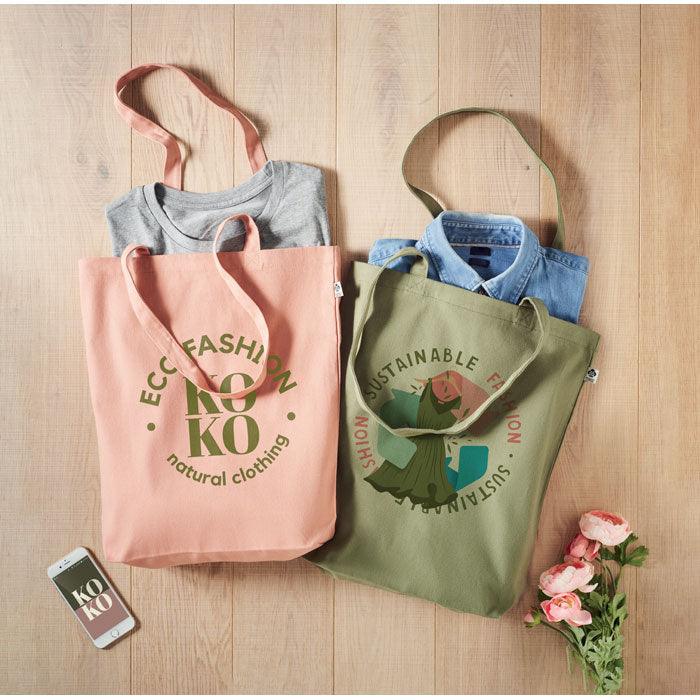 MO6713 - COCO - Ak. Custom Clothting Solutions