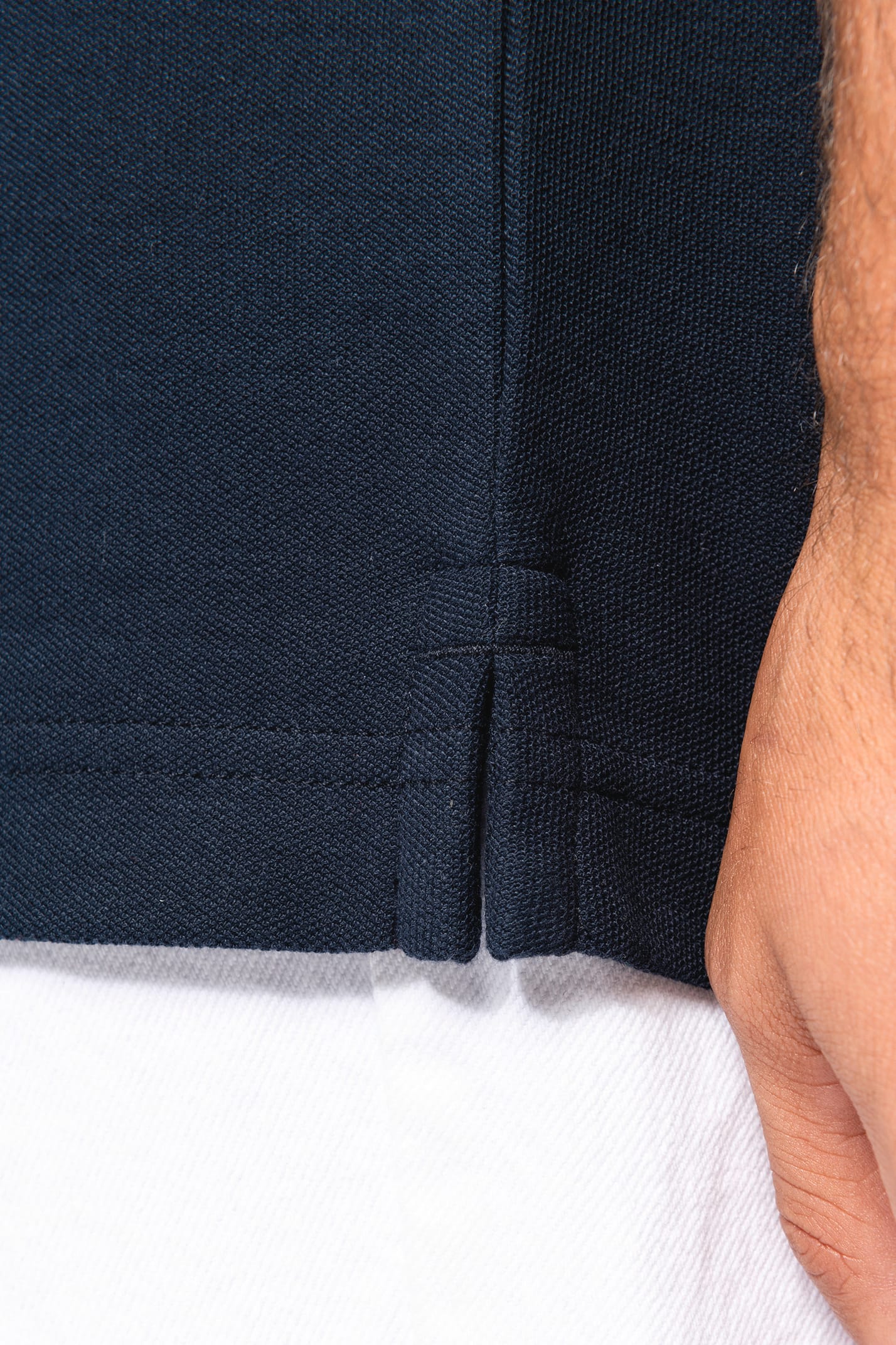 K272 - Polo homme manches courtes à liserés contrastés
